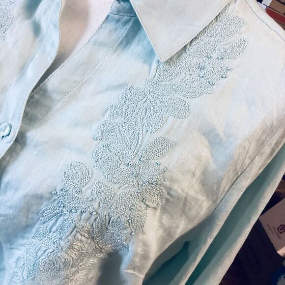 Charter Club Button up Shirt Women's Large Blue Linen Beaded / Embroidered - Picture 6 of 9
